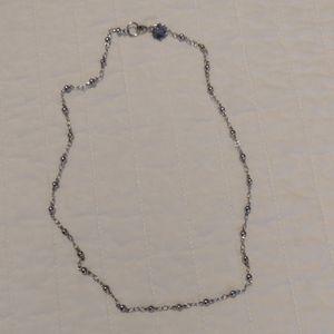 Magnolia and Vine Chain